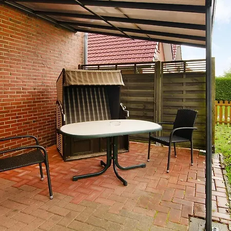 Schmitz Apartment *