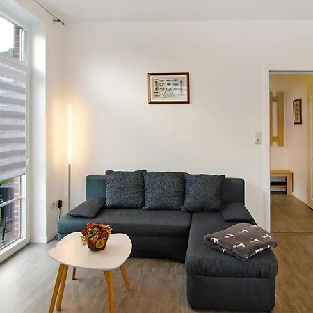 Schmitz Apartment